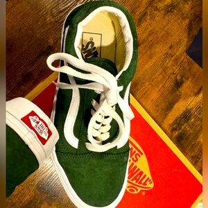 Dark green Vans Old Skool size 7 women's